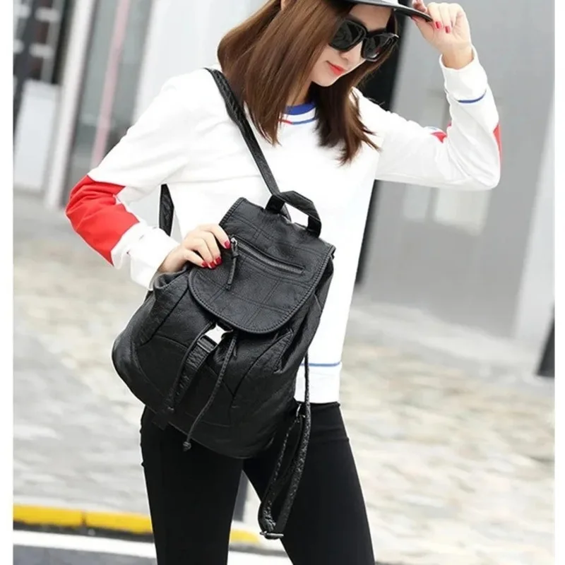 

Women's Sheepskin Leather Backpack Genuine Leather Soft Casual Backpack for Women Everyday Lightweight MOTAORA