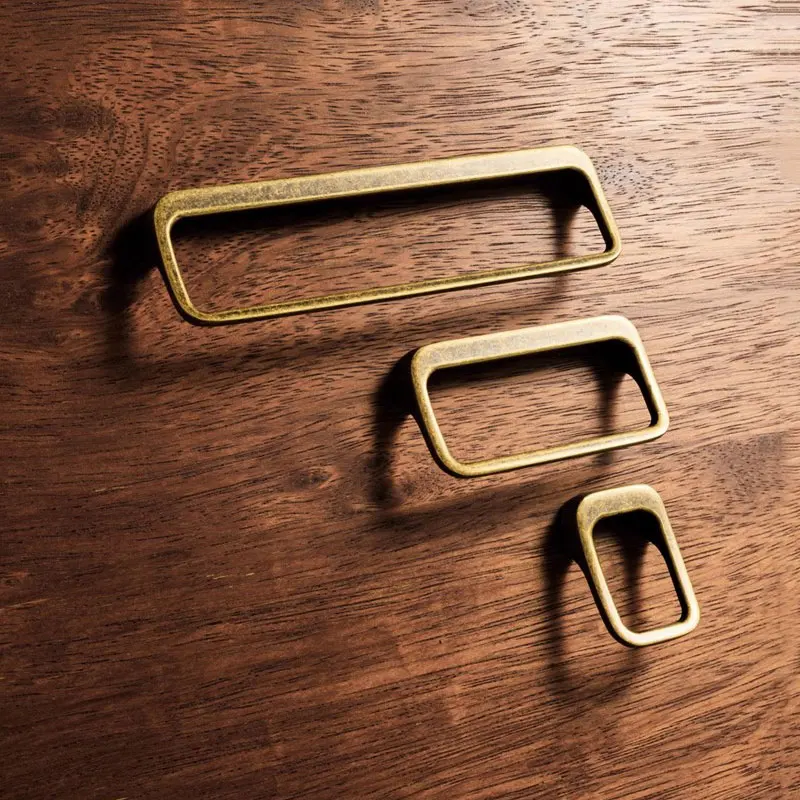 Maniglie per mobili vintage Manopole per porte dell'armadio in bronzo antico Maniglie per libreria retrò Maniglia per guardaroba per camera da letto Accessori per mobili