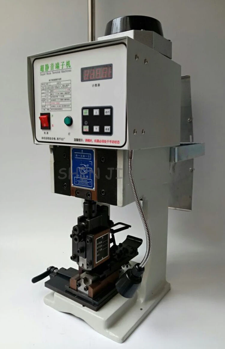 Machine à sertir les bornes ultra-silencieuse avec moule à lame, mode horizontal, semi-automatique, 220V, 1.5T