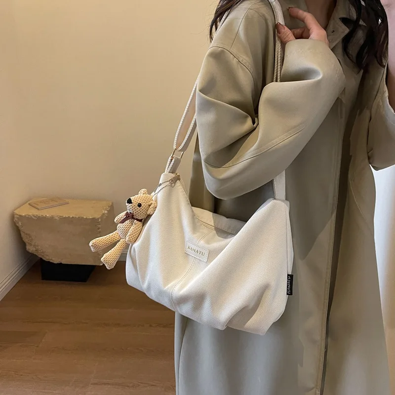 

2025 Crushed Silk Hobo Bag Women's Shoulder Purse Textured Tactile Crossbody Minimalist Pure Tone Designer-Style Artisanal Chic