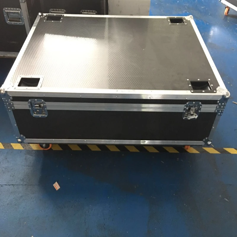 132*80*49cm Customized Logo Road Case Flight Case For Dance Floor