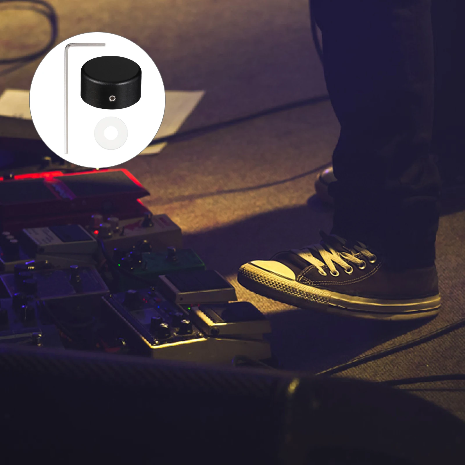 

4Sets Pedal Footswitch Toppers Guitar Effect Pedal Protective Button Aluminum Alloy Rubber Pad Sturdy Trustworthy Tool Multiple