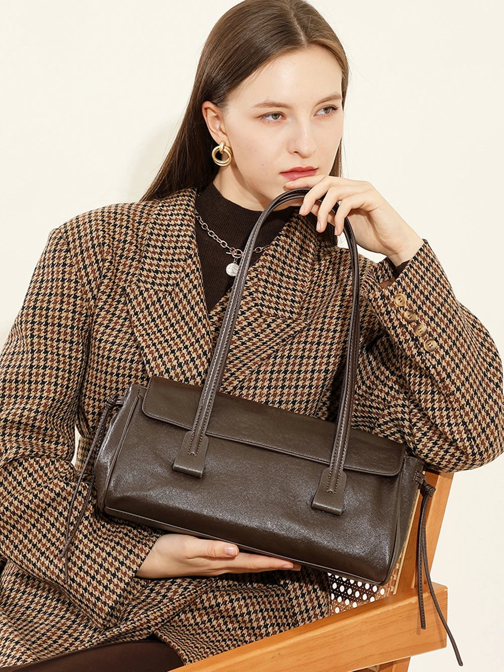 

Annmouler Large Capacity Cowhide Luxury Handbag Long Strip Black Baguette Bag Female New Genuine Leather Women's Shoulder Bag