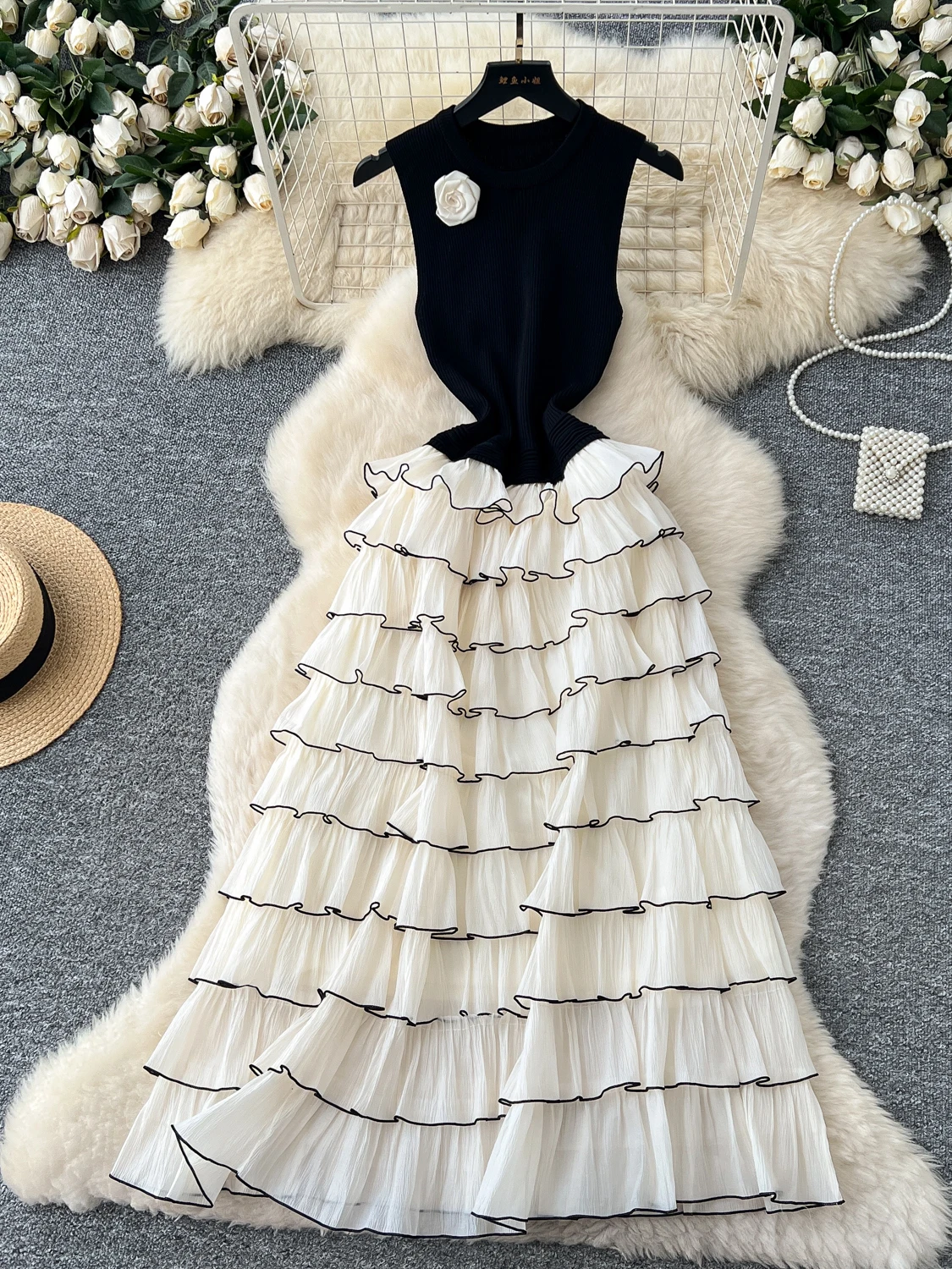 Vestido E de Malha com Cintura Alta Moda Fena de Verão Estilo Camadas Sem Mangas Vestido A-Line Estilo Francês