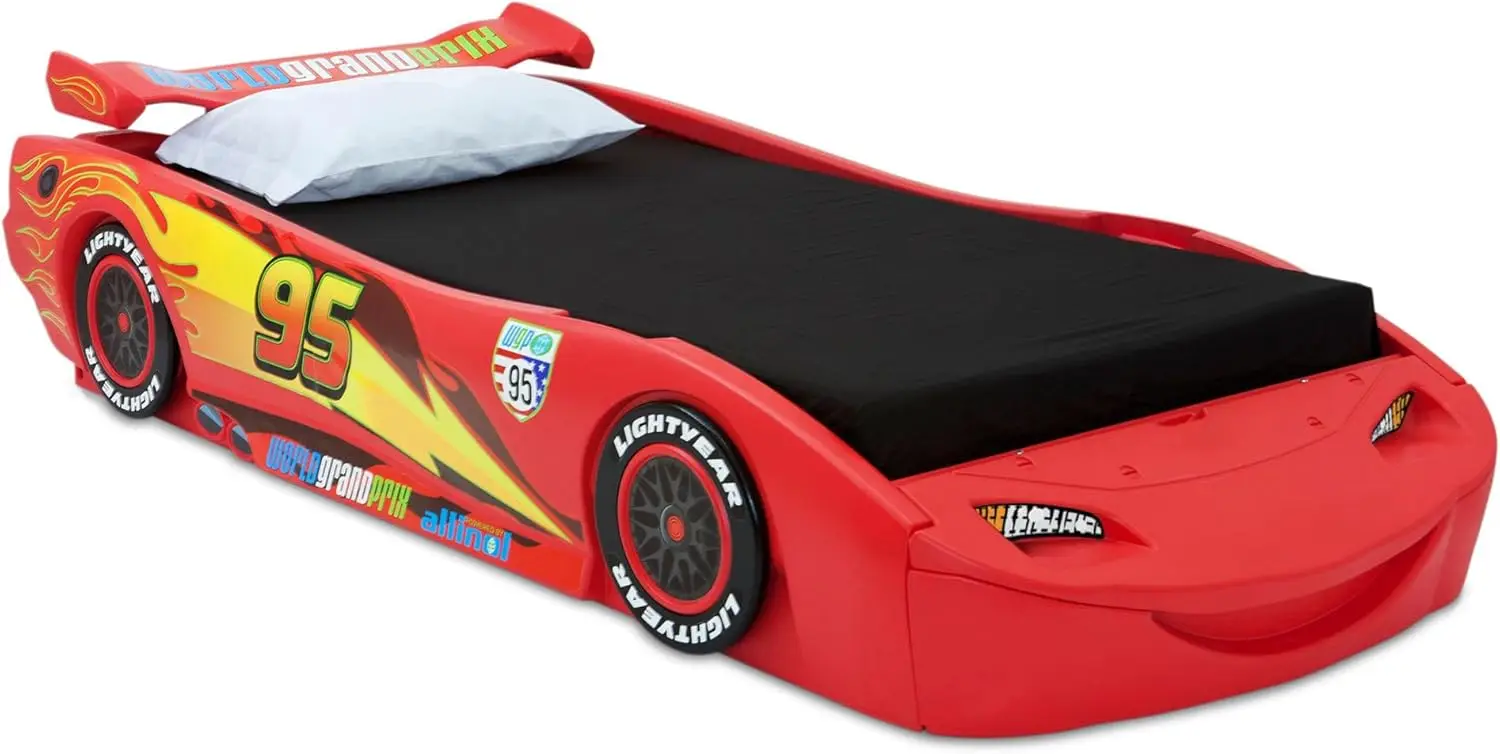 

Delta Children Cars Lightning Mcqueen Twin Bed, Disney/Pixar Cars