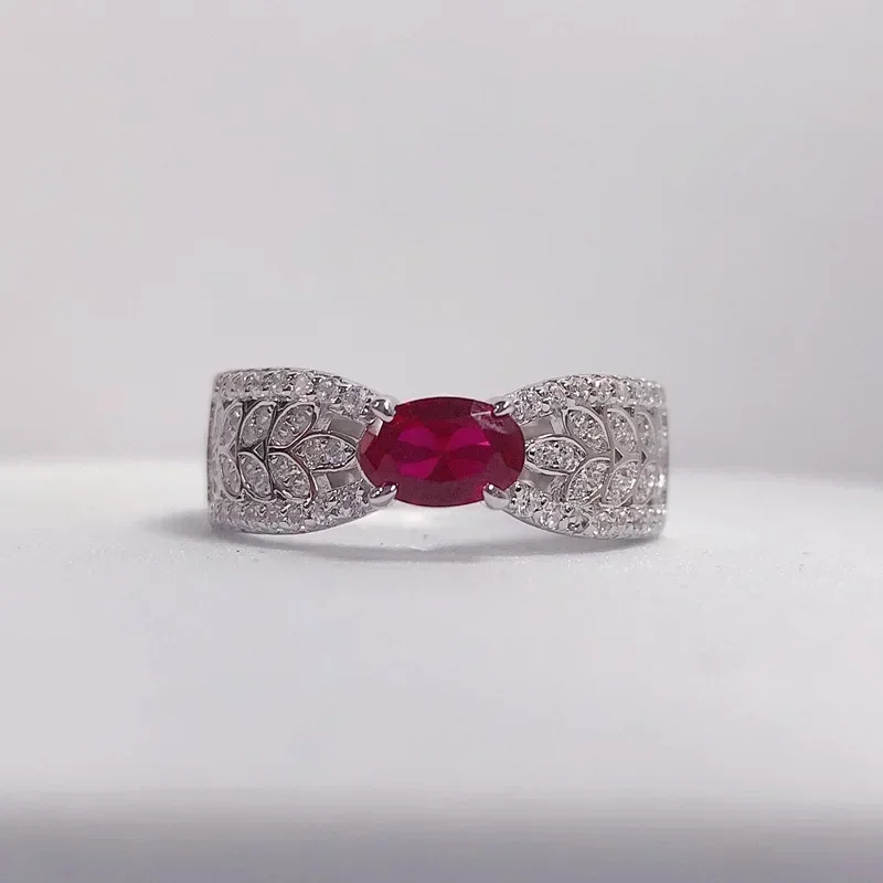 

Solid 14K White Gold AU585 Platinum PT950 Egg-shaped diamond ring wheat cut-out color diamond pigeon blood red shaped