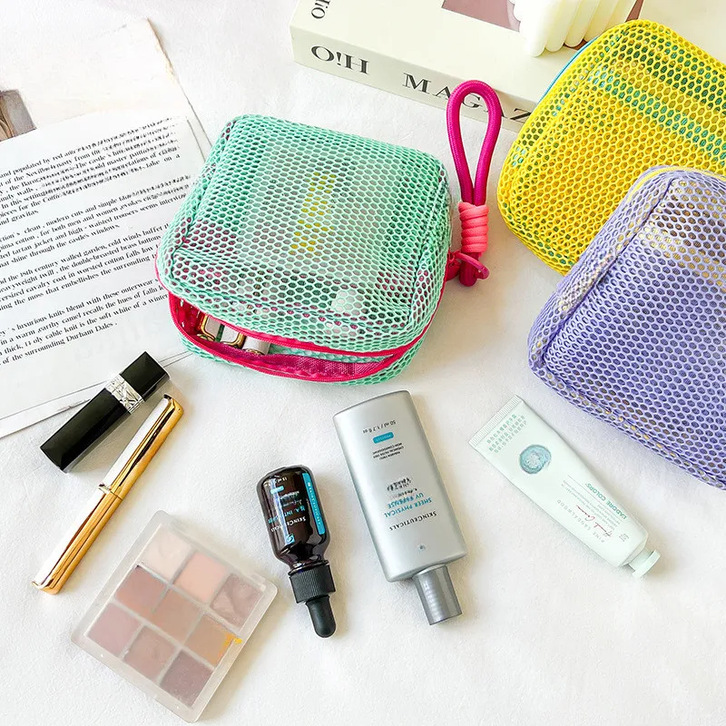 Lightweight Mesh Cosmetic Bag Portable Square Cosmetic Storage Bag with Zipper Multi-purpose Sundries Storage Organizing Bag