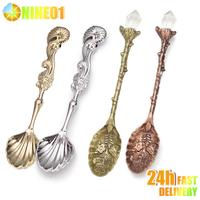 1PC Vintage Spoons Fork Royal Style Gold Carved Coffee Tea Spoon Snacks Fruit Prikkers Dessert Fork Cutlery Set Kitchen Tool