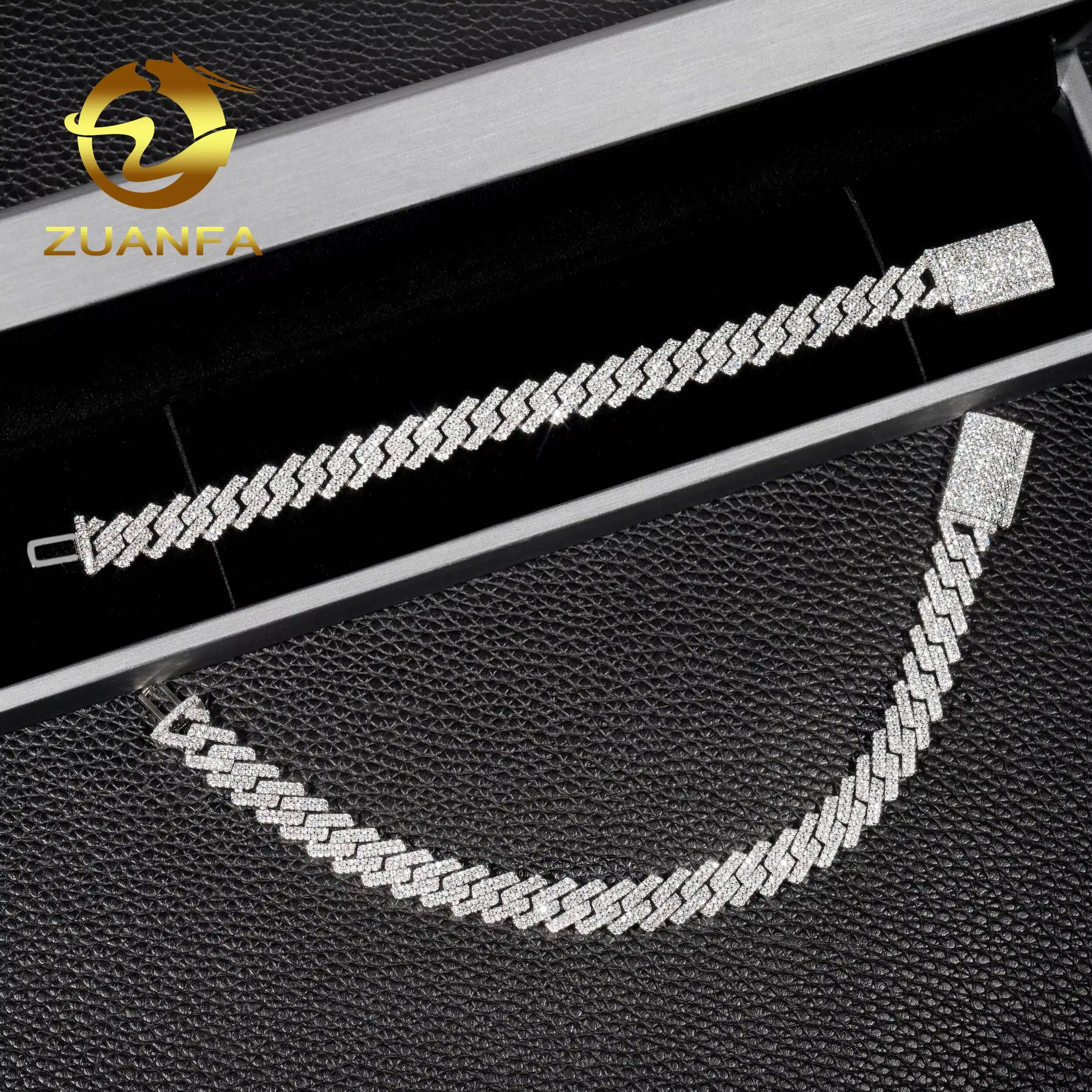 Fashion Ready to Ship S925 Silver VVS Moissanite Cuban Link Chain Hip Hop Fine Jewelry Iced Out 10mm Cuban Chain Necklace..