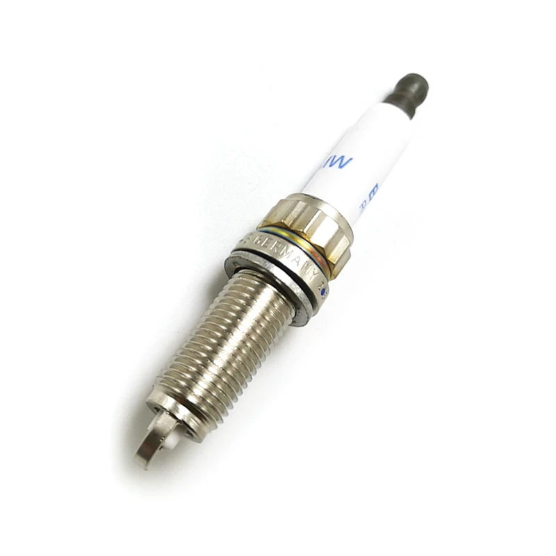 12120037582 ZR5TPP33S 0242145518 Spark Plug For BMW X3 X4 X5 X6 F25 F26 E70 F15 F85 E71 E72 F16 F86 Engine N55