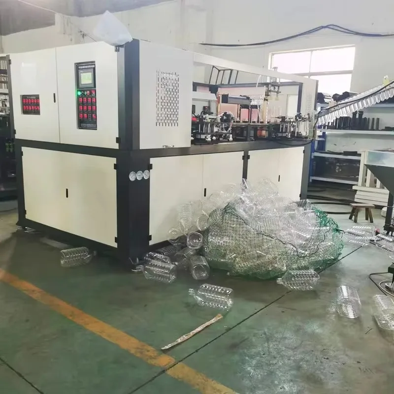 YG Customized Servo Motor Full Automatic 5 Litre Oil Water Bottle 2 Cavity Blowing Machine PET Bottle Making Machine Price