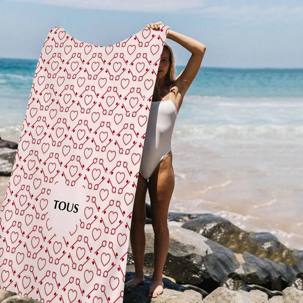 Tous Style Signature Print Microfiber Towel Quick Dry Absorbent Towel Sand-Free Soft Towel for Beach Pool Gym Travel