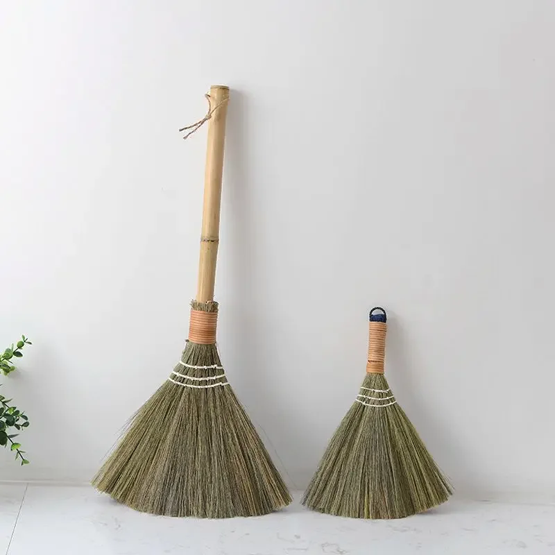 Escobas de barrido de suelo de madera de pelo suave Retro japonés, paja trenzada, limpieza de piso del hogar, Herramientas de limpieza útiles para