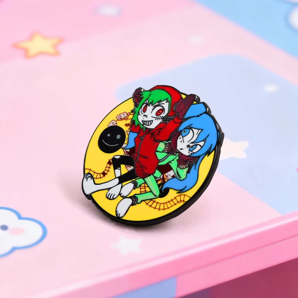 Band-Album-MV-Thema Emaille-Pins mit den Figuren Gumi und der Sängerin, Broschen für Rucksäcke, Hüte, Abzeichen, Accessoires, Fan-Geschenke – Detail 8
