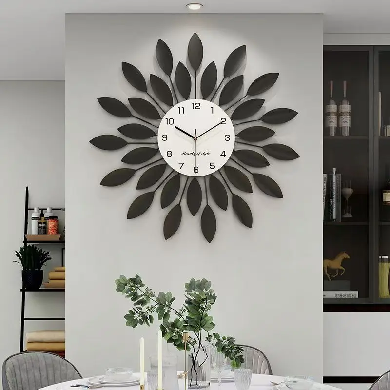 &c 69CM European-style Wall Clock, Modern, Light Luxury, Individual, Artistic and Fashionable Wall-mounted Decorative Clock