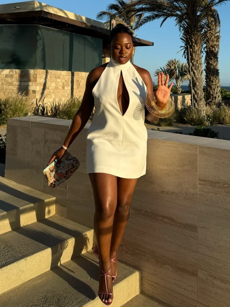 Minivestido elegante vazado frente única – sem mangas, gola alta, corte em V profundo, vestido de festa de verão, vestidos de trabalho para mulheres de rua alta