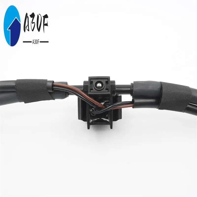 

A30F-Windscreen Nozzle Jet Hose Front Cover Nozzle A2128600892 For -Mercedes-Benz E W212 09-16 /CLS C218 X218 11-17 Heated