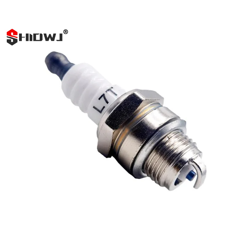 Spark Plug For Chainsaw And Brush Cutter Gasolina Chainsaws Spare Parts Garden Tools