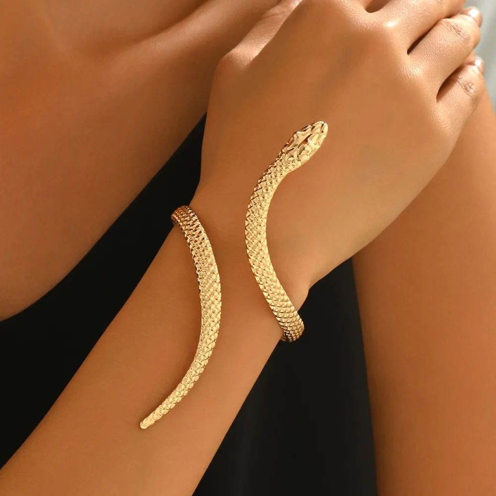 Punk Retro Gold Color Textured Cute Snake Adjustable Opening Rings Arm Cuff Bracelet Necklace for Women Club Party Jewelry Sets