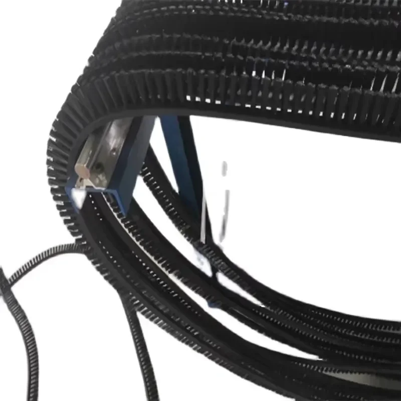 Dechen Industrial Nylon Belt Brush with Long 30mm Bristle Leather Handle Conveyor Drive Machinery Cleaning OEM/ODM