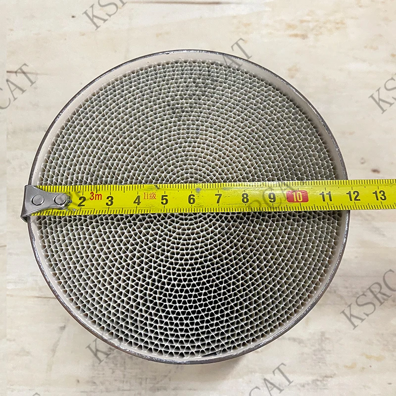Universal Metallic Catalytic Converter 120x100mm Honeycomb EURO5 Sport Catalyst for Car Exhaust Modification
