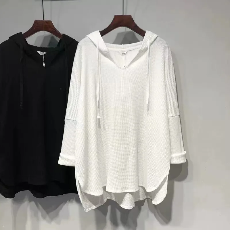 

Женская длинная футболка размера плюс с капюшоном, свободный крой, закрывающий живот, эффект похудения, весна-осень, корейская повседневная одежда