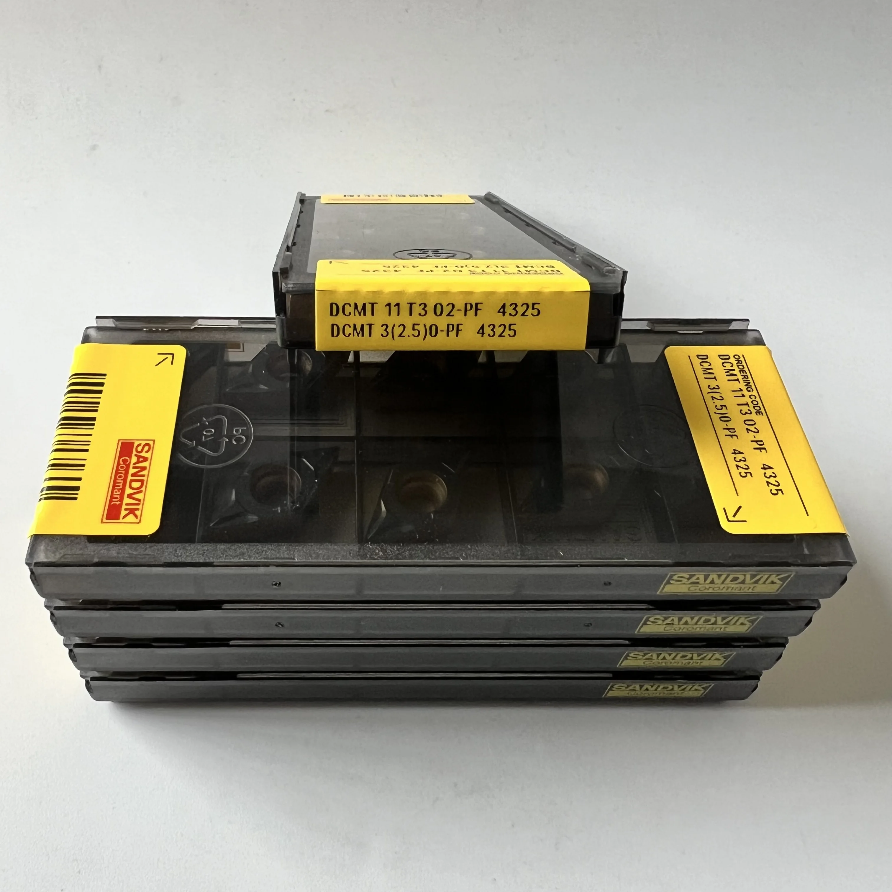 

DCMT11T302-PF 4325 CNC
