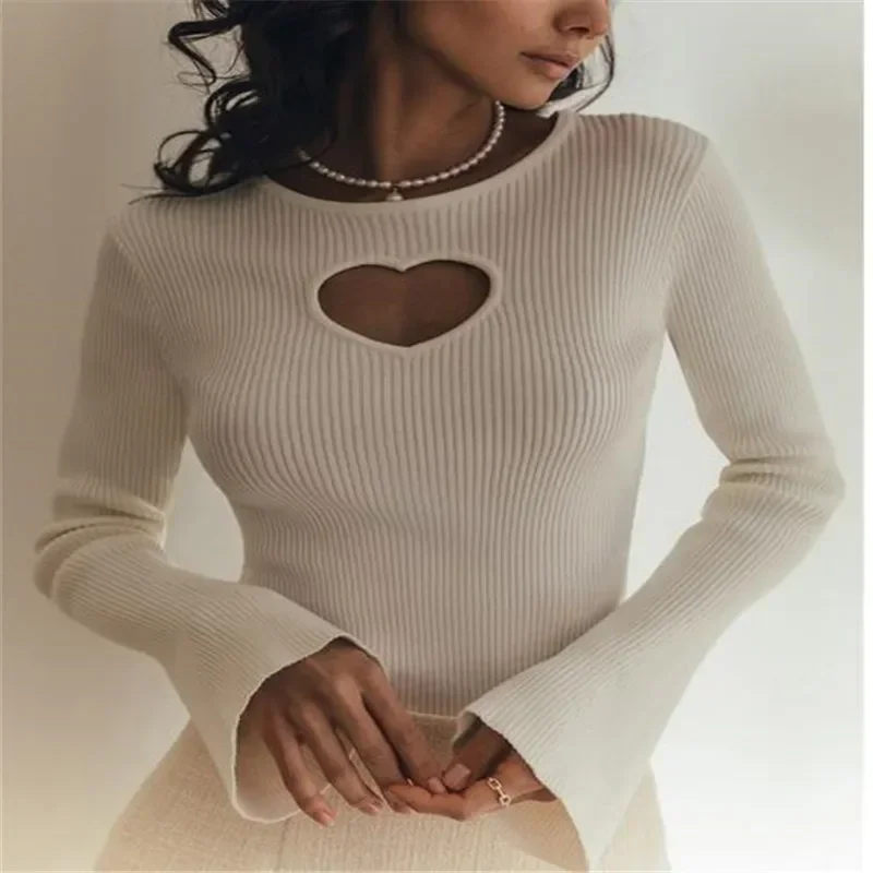 Heart Hollow Out Cropped Sweaters For Women 2024 O-Neck Flare Sleeve Red Jumper Sweater Autumn Winter Long Sleeve Knitted Top