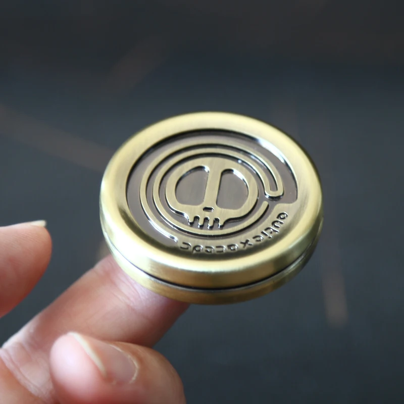 Metall EDC Stress Relief Spielzeug Magnetische Zappeln Münzen Erwachsene EDC Sensorischen Spielzeug für Autismus Teufel Milch Kappe Stress Spinner Erwachsene Geschenk – Detail 4