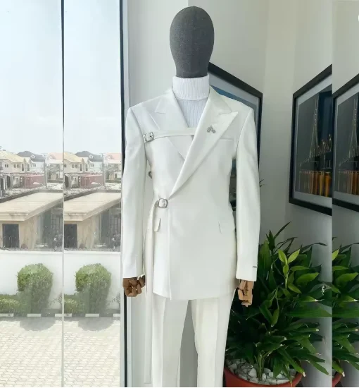 

Latest Design Men Suits White Fashion Peak Lapel Party Wedding Groom Best Men Tuxedo 2 Piece Male Suit Slim (Jacket+Pants)