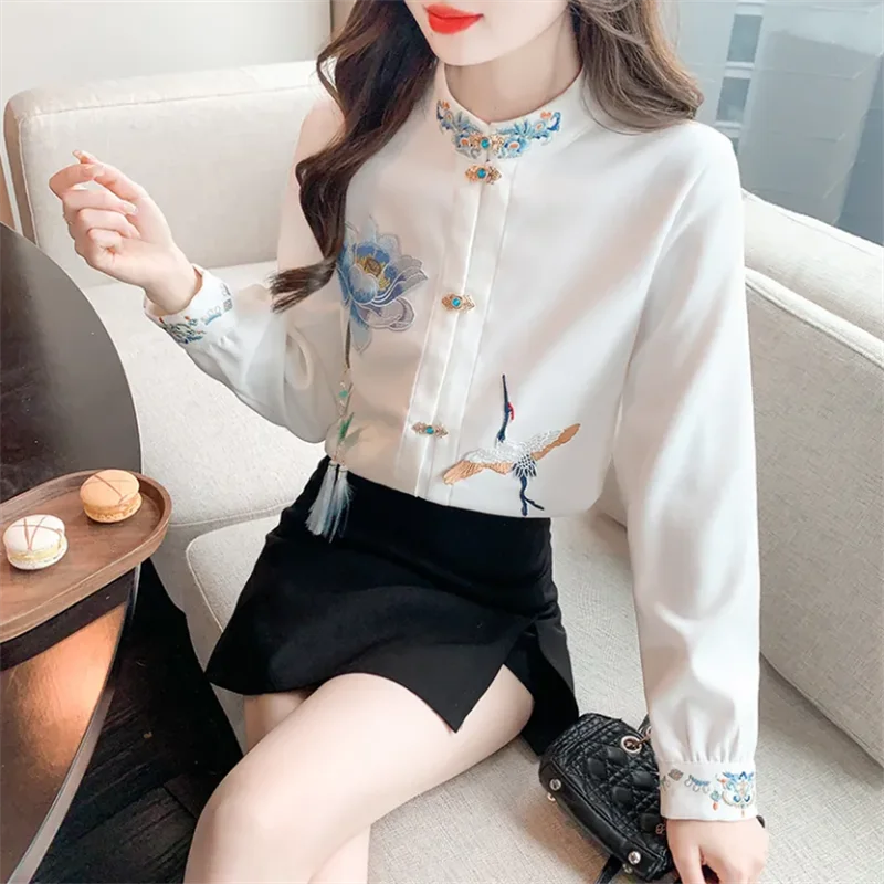 Embroidered Shirt for Women Chic Blouses Chinese Blous National Shirts Retro Shirt Stand Collar Long Sleeve Autumn Clothes Blous