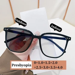 Occhiali da lettura fotocromatici di lusso da donna Trendy New Far Sight Occhiali da vista Telaio Presbiopia Occhiali da sole quadrati unisex Tonalità