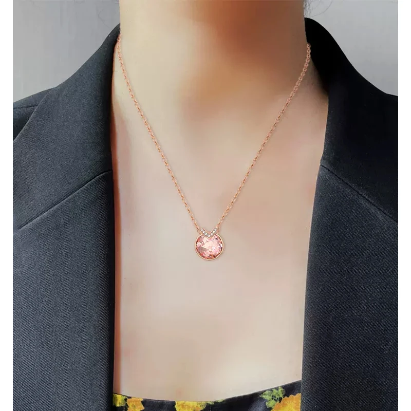 قلادة Bella-V للنساء ، بلورات أصلية من النمسا ، لون فضي وذهبي ، مجوهرات كلاسيكية لأصدقاء الزفاف والأم #5