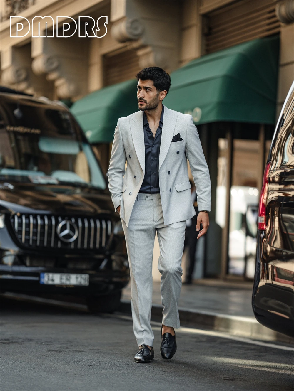 Double Breasted Light Grey Suit for Men, 2 Pieces Plus Size Men's Wedding Suits for Groom, Peak Lapel Formal Tuxedo