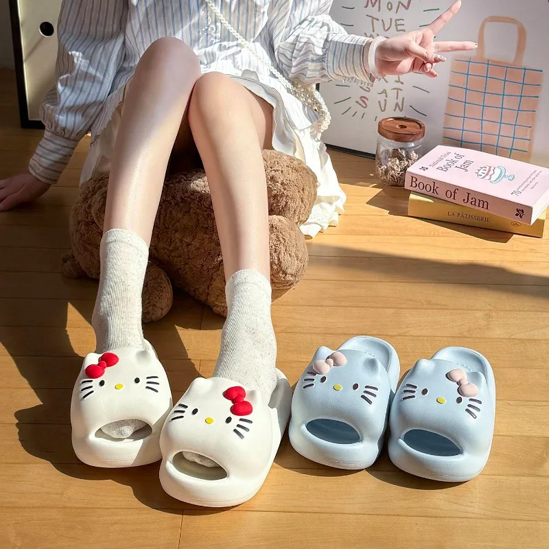 

Sanrio Hello Kitty Slippers Ladies 2026 New Summer Cute Indoor Home Bathing High-value Non-slip Slippers Wear Summer Outside.