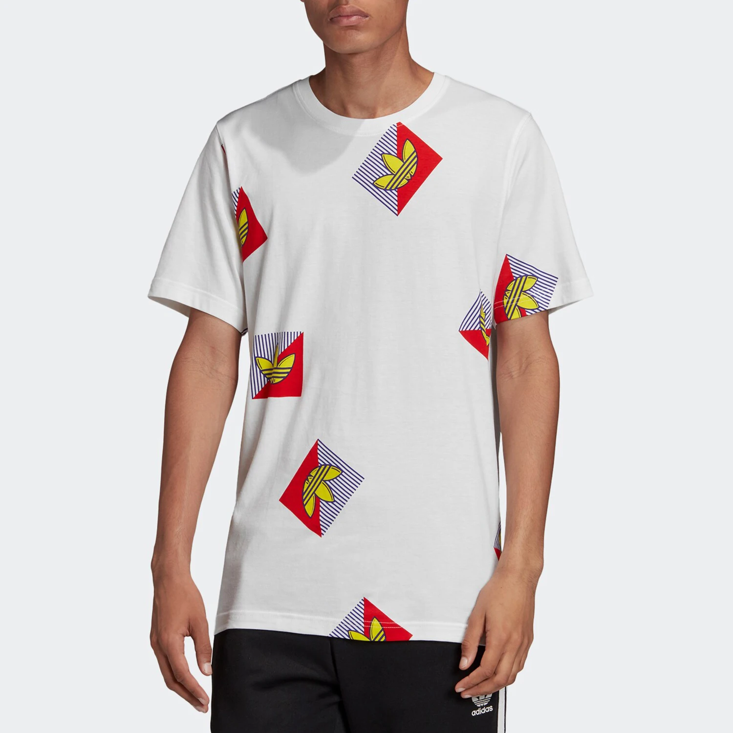 

Оригинальная летняя мужская свободная повседневная спортивная футболка с коротким рукавом Adidas FM3342