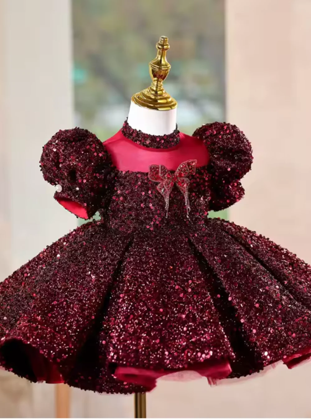반짝이는 버건디 플라워 걸 드레스 사랑스러운 퍼프 소매 스팽글 공주 어린이 웨딩 생일 파티 정장 가운