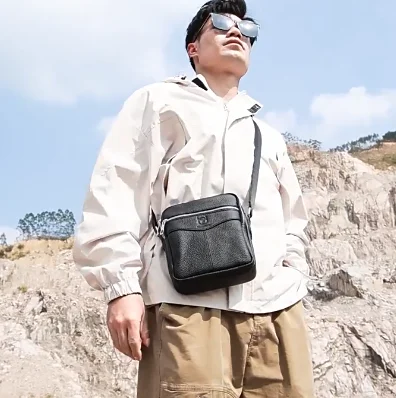 

Новая мужская сумка через плечо из натуральной кожи из натуральной кожи, деловая квадратная корейская версия, сумка через плечо с несколькими молниями в вертикальном стиле