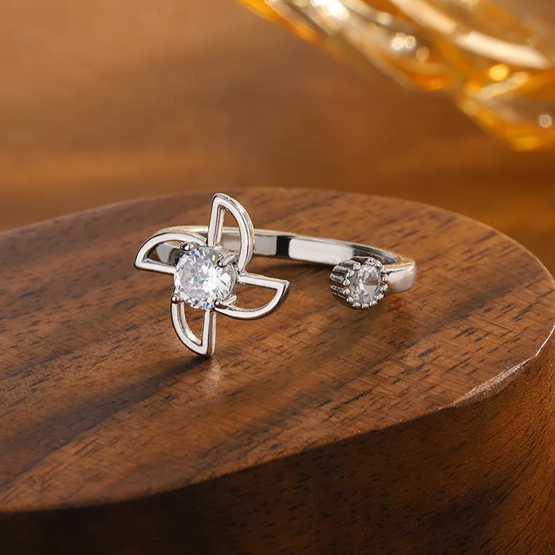 New Arrival Fashion Creative Windmill 925 Sterling Silver Temperament Flash Crystal Popular Opening Rings  R360