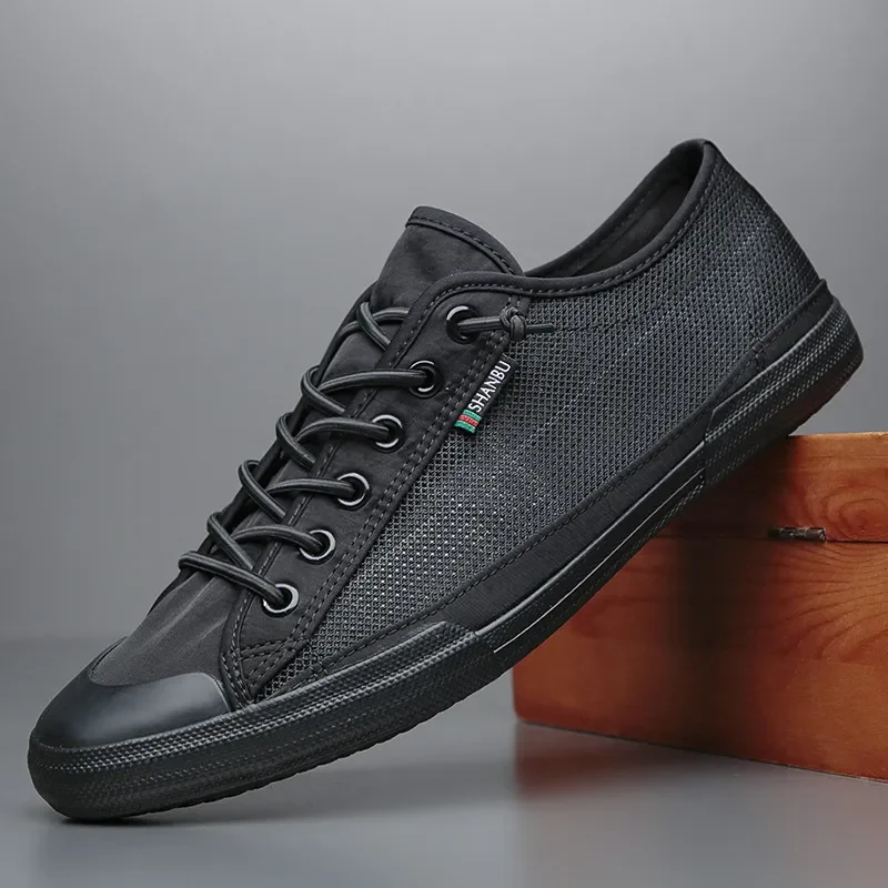 New Fashion Summer Sandals Walking Men Shoes Casual Sweat-Absorbant Breathable Air Mesh Walking Sneakers for Men Gray White