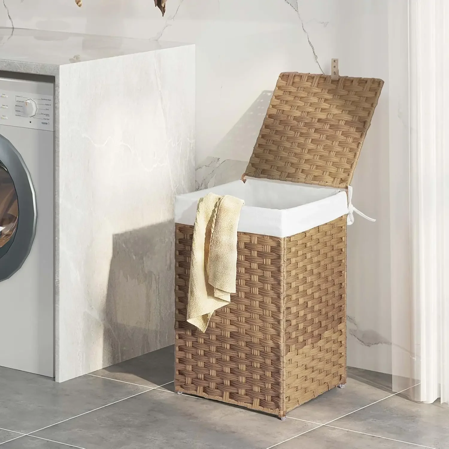 Laundry Hamper with Lid, 60L Clothes Hamper with 2 Removable Liner Bags & 2 Mesh Laundry Bags, Handwoven Synthetic Rattan