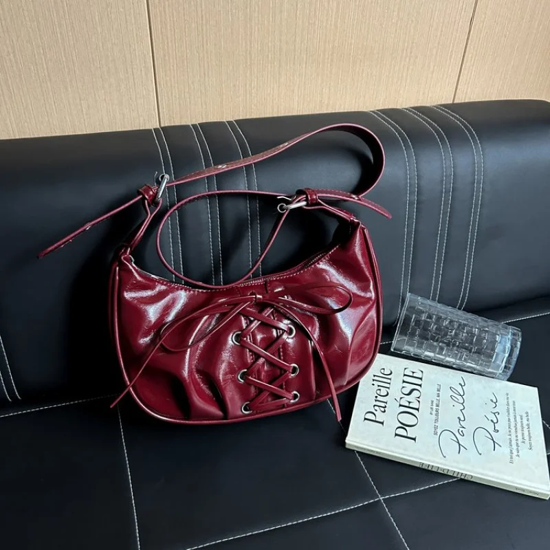 

Designer Leather Crossbody Bag For Women, Elegant Shoulder Handbag With Tote Features, Fashionable And Functional