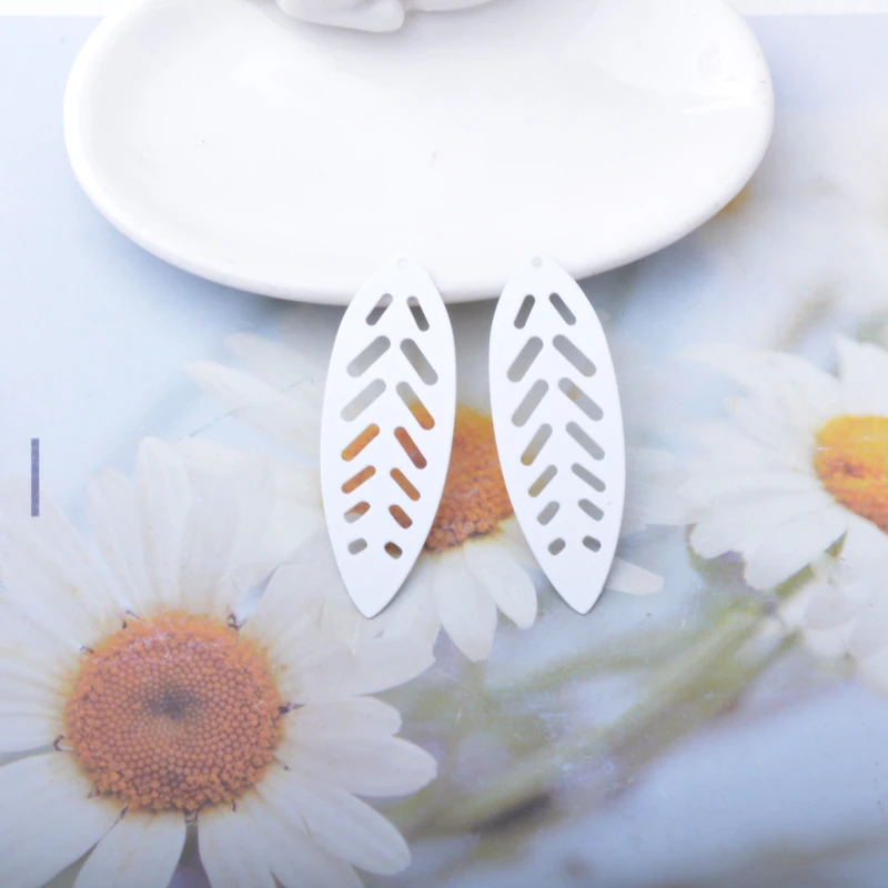 10 Stück AB8144 Messing-Filigran-Anhänger mit langen Blättern, bunte Ohrringe, Anhänger für DIY-Schmuckherstellung – Detail 4