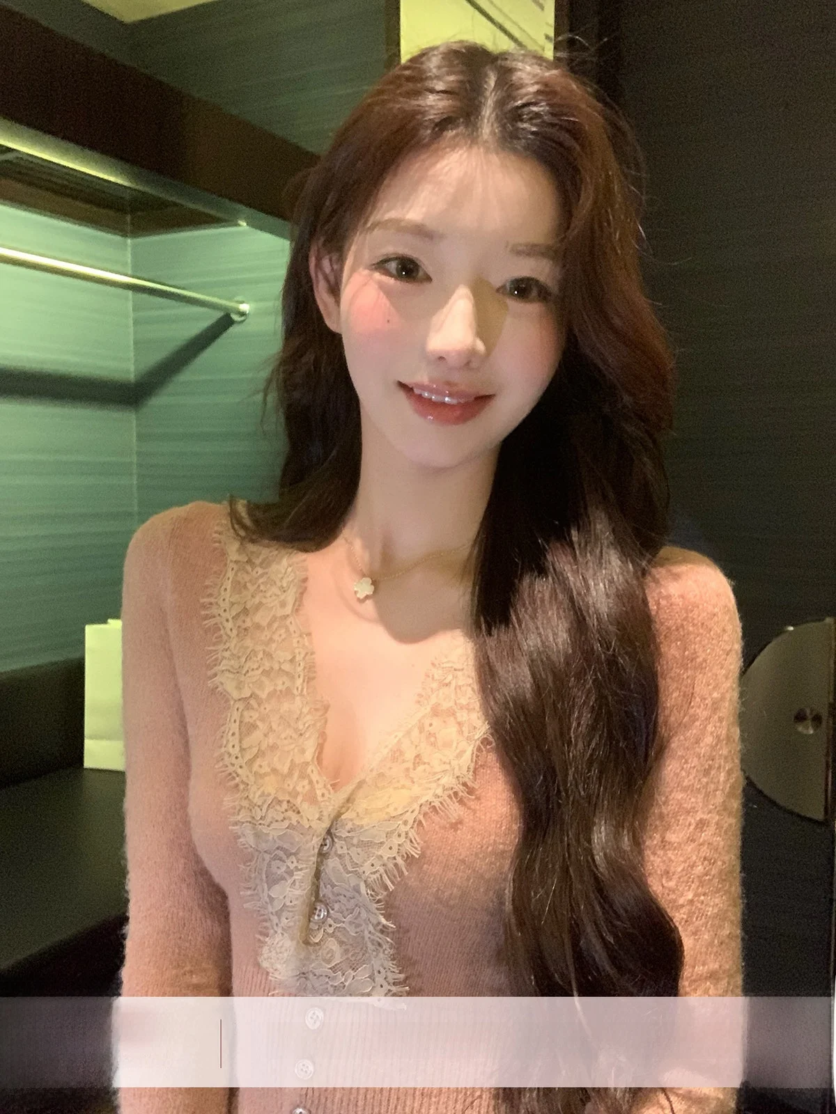 

Женский вязаный кружевной свитер Ele Korean Sle с V-образным вырезом, приталенный, с длинными рукавами, однотонный, повседневный, Yoyozhang, зимняя мода