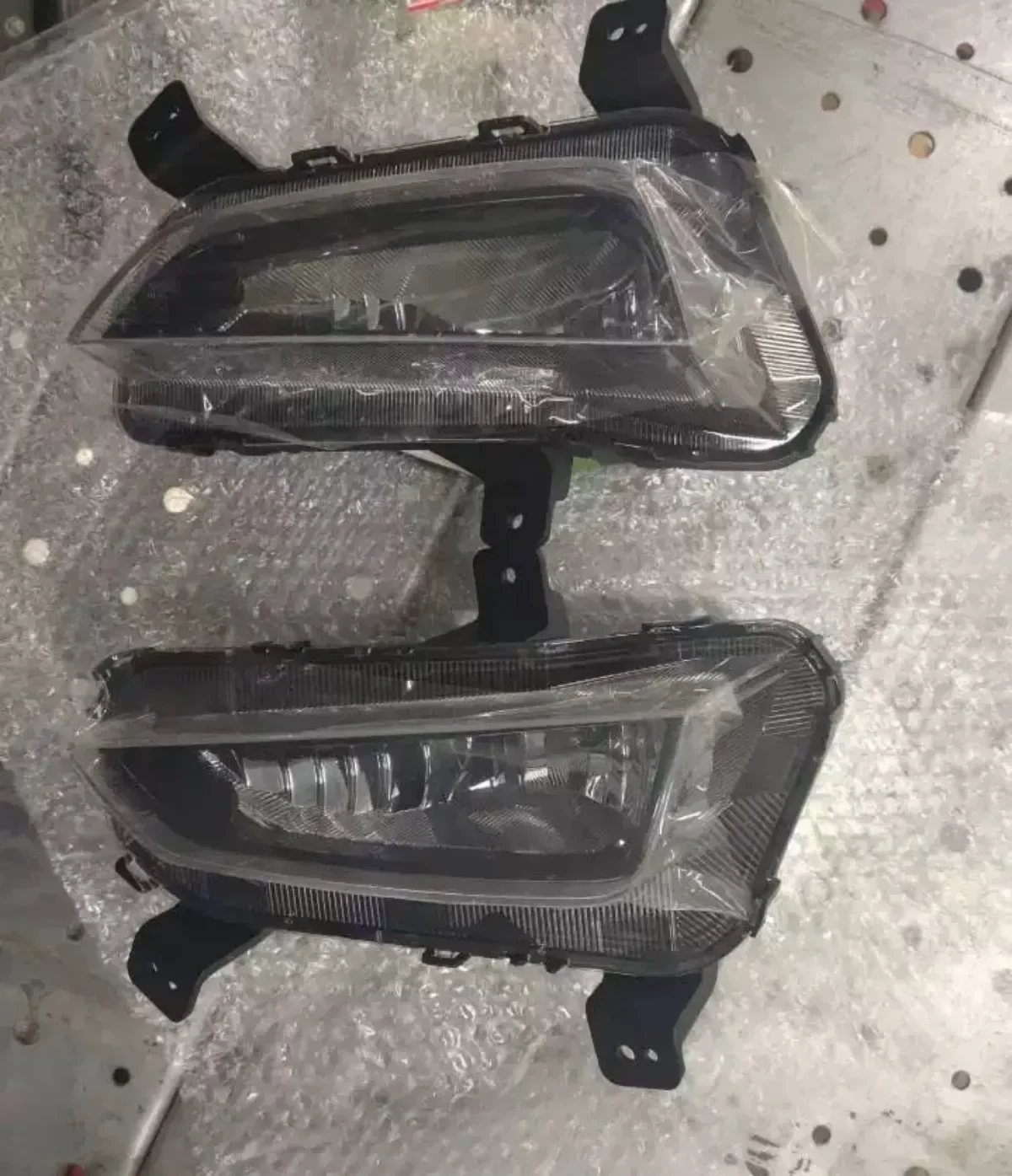 Car Front Bumper Light Fog Lamp Foglights DRL Daylight Daytime running light for Geely Coolray proton X50