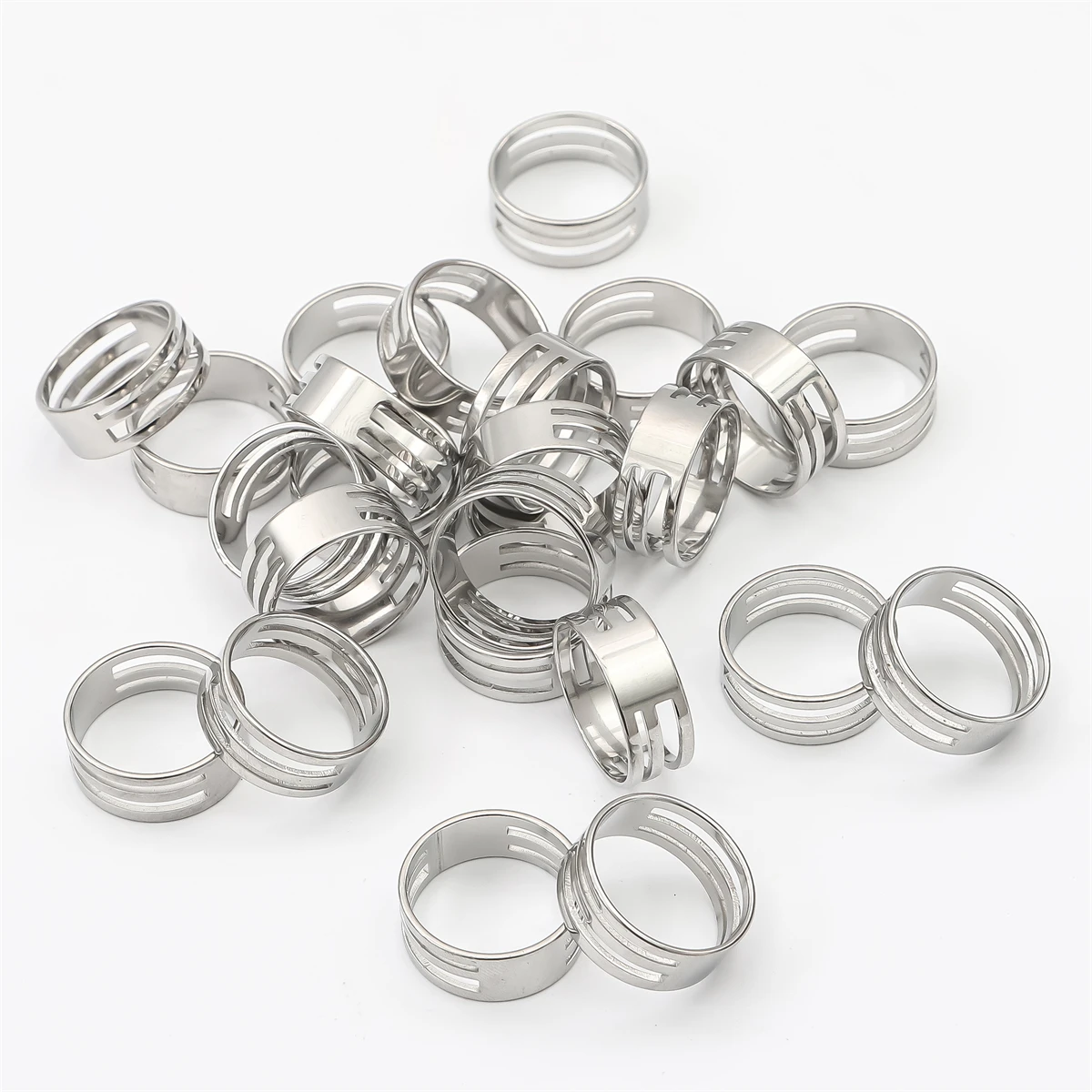 

Stainless Steel Easy Open Jump Ring Finger Ring Opener 17/18/19mm DIY Pliers Opening Helper Jewelry Making Tools