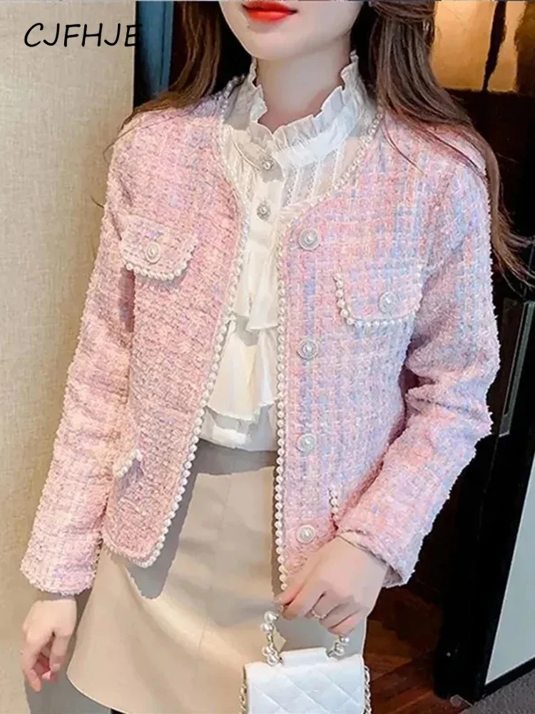 

CJFHJE Korean Cropped Tweed Jacket Pearls Vintage Women Fashion Outerwear Spring Blends Coat Elegant Design Short Chaqueta