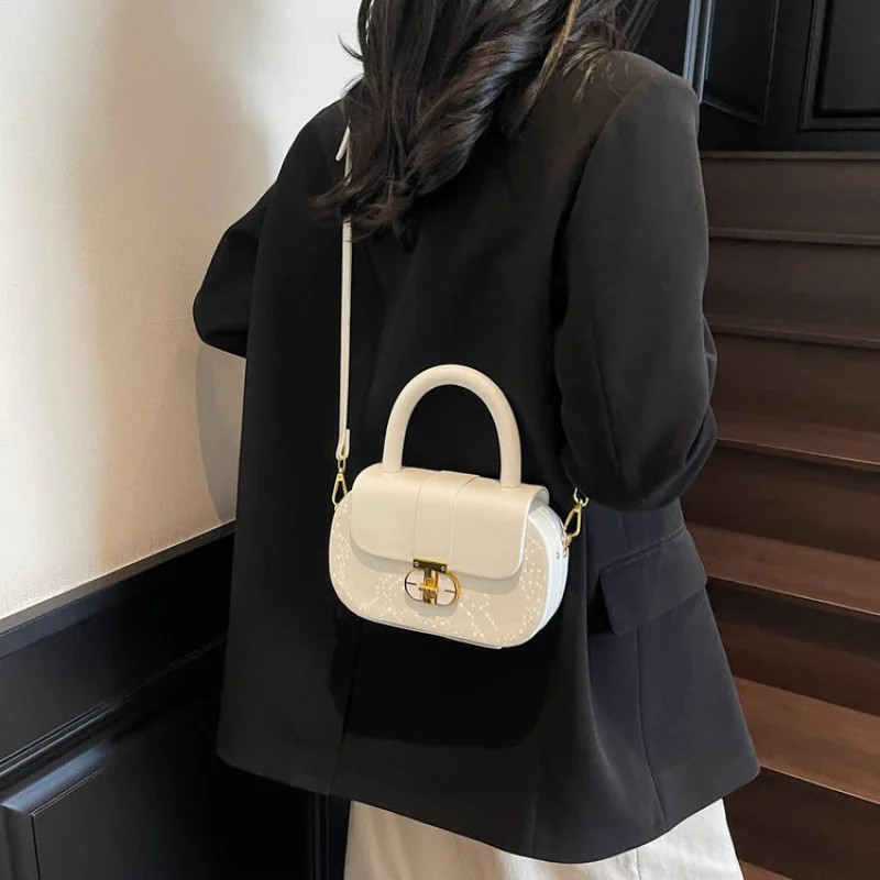 

Fashionable Women's Tote Bag Luxury Brand Leather Crossbody Shoulder Handbag Ladies Elegant Designer Messenger Purse