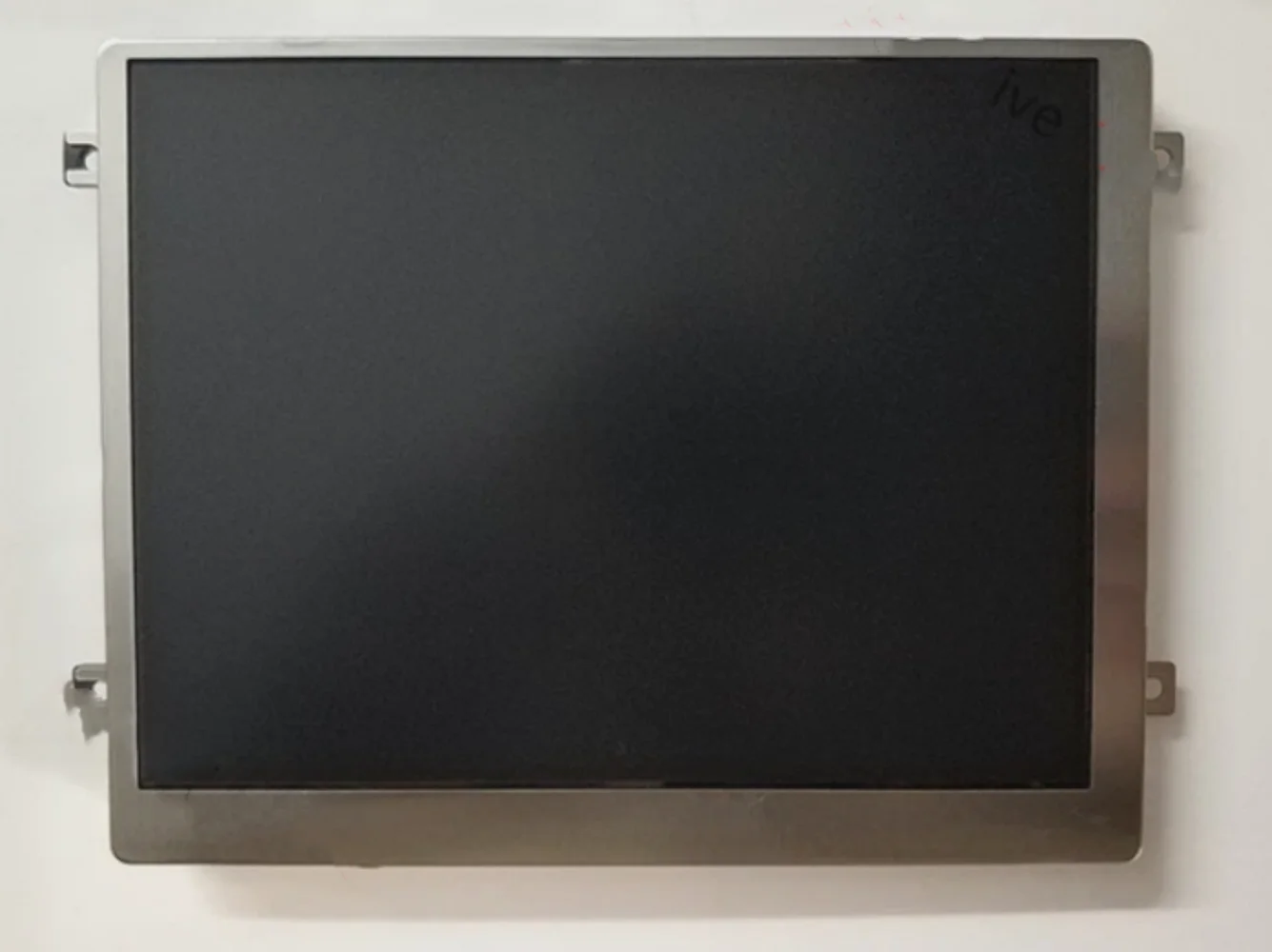 Schermo LCD LQ064V3DG06