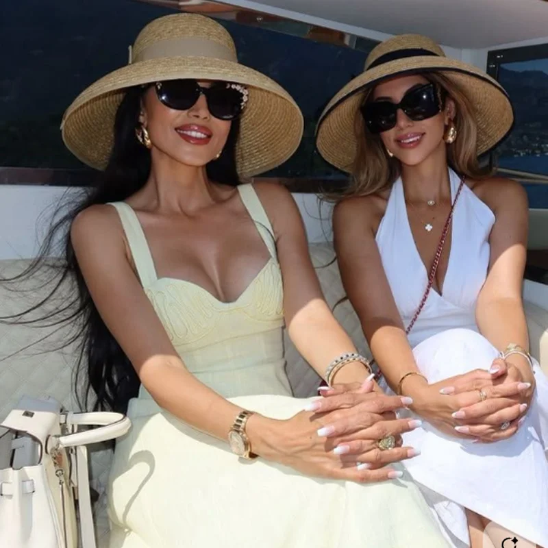Ladies Sun Fedora Hats Hepburn hat Shiny Straw Hat European American Retro Gold Braided Female Sunshade Flat Sequins Hat